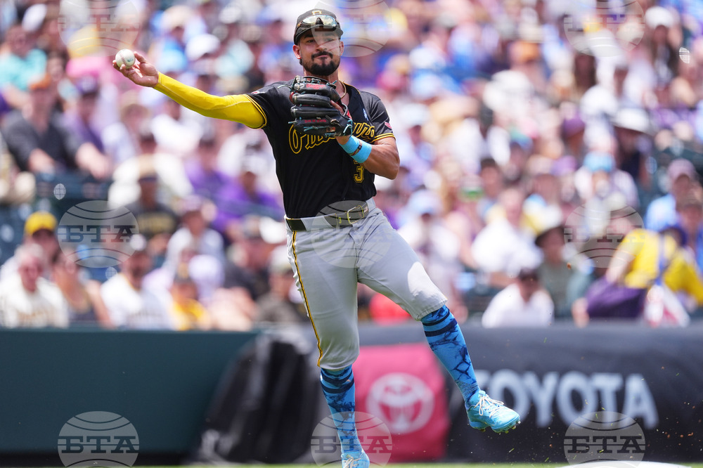 Pirates Rockies Baseball
