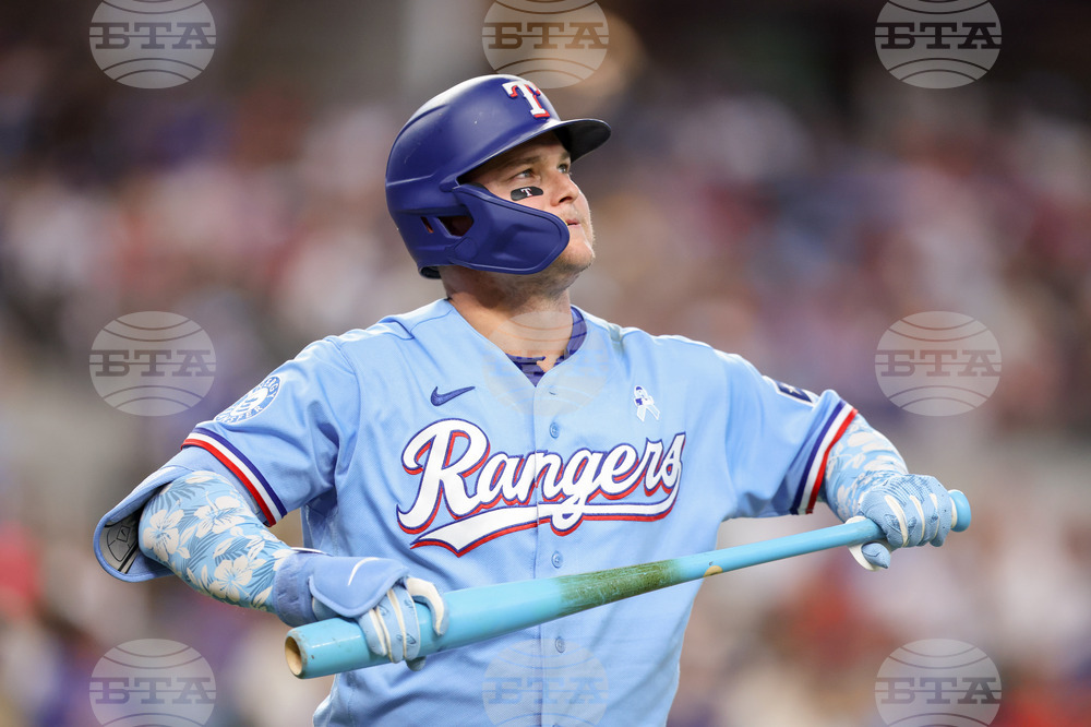 Padres Rangers Baseball