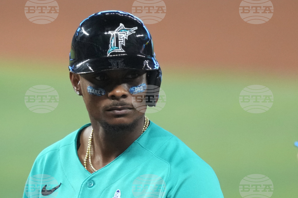 Giants Marlins Baseball