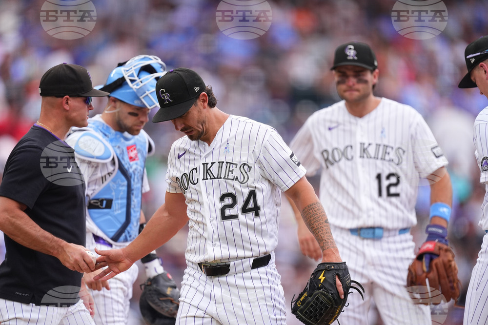 Pirates Rockies Baseball