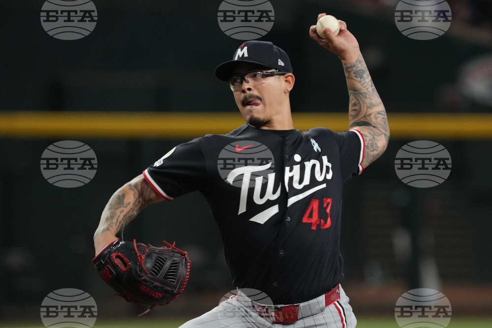 Twins Diamondbacks Baseball