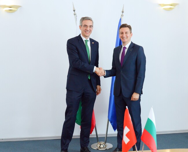 Министерство на иновациите и дигиталната трансформация: Министър Василев проведе среща с посланика на Швейцария