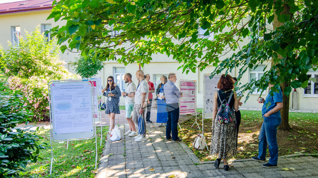 В Химикотехнологичния и металургичен университет бе проведена традиционната Научна постерна сесия за млади учени