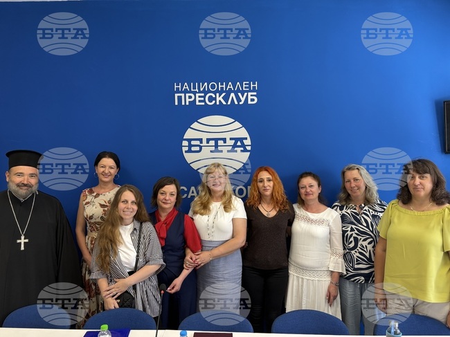Дискусия, посветена на приемната грижа се състоя в Националния пресклуб на БТА в Самоков 