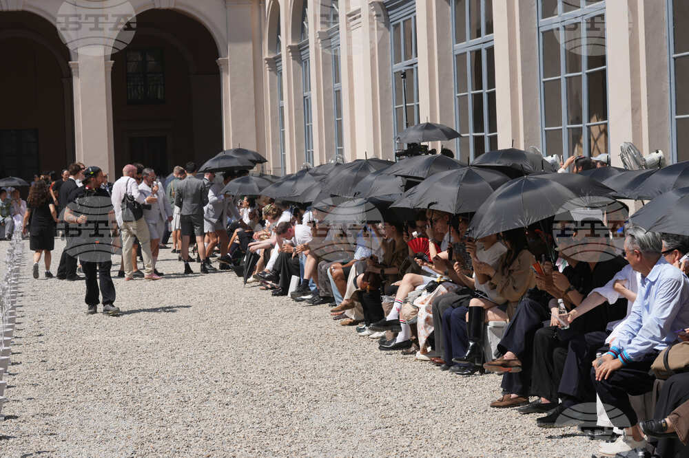 Italy Fashion Tom Browne S/S 27