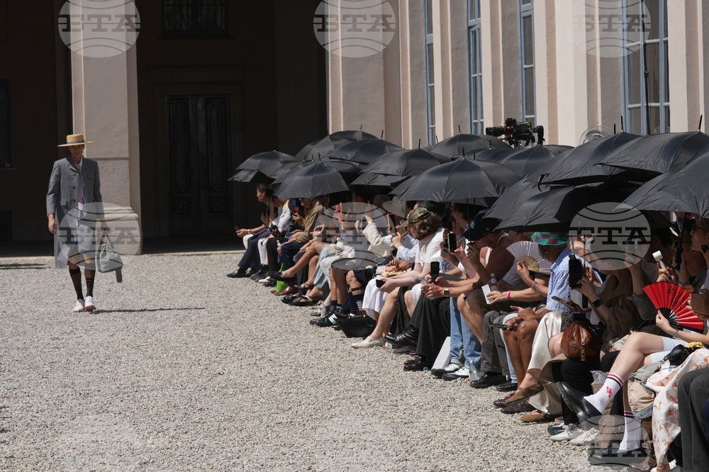 Italy Fashion Tom Browne S/S 27