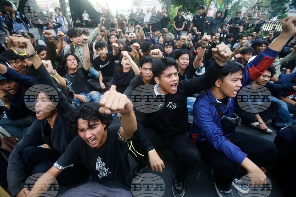 APTOPIX Indonesia Protest