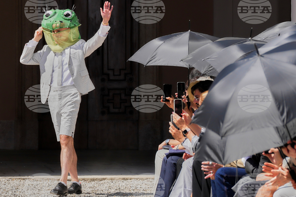 APTOPIX Italy Fashion Tom Browne S/S 27