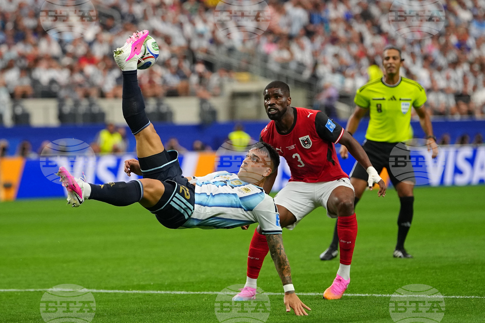 APTOPIX Austria Argentina WCup Soccer