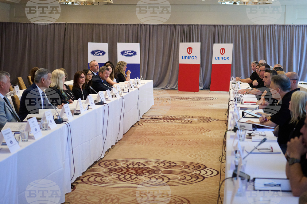 Canada Auto Talks