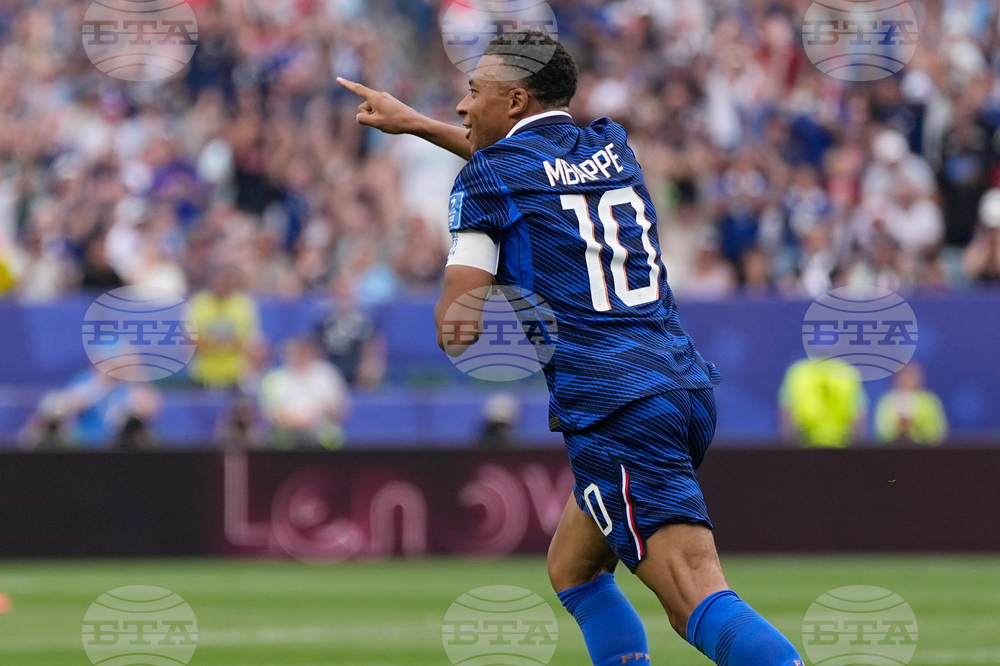 Iraq France WCup Soccer
