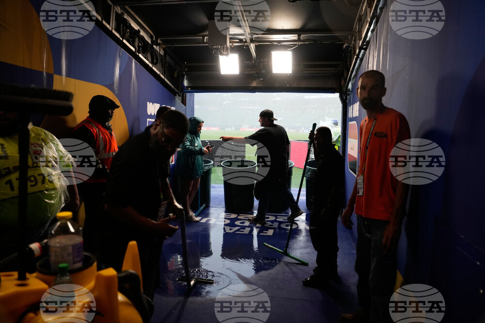 APTOPIX Iraq France WCup Soccer