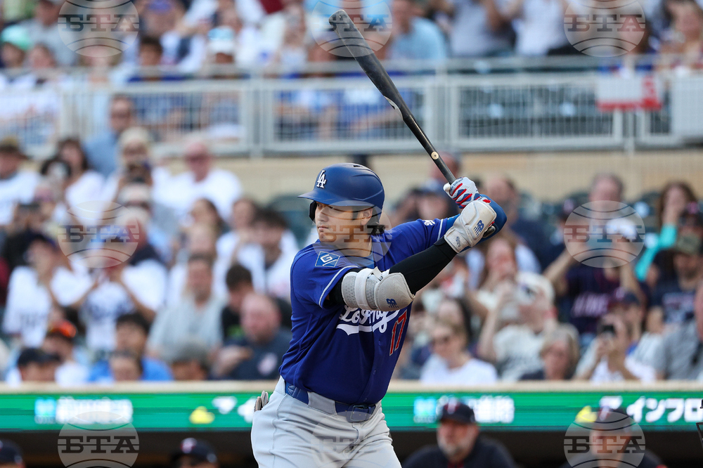 Dodgers Twins Baseball