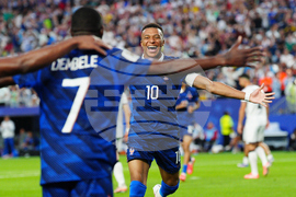 APTOPIX Iraq France WCup Soccer