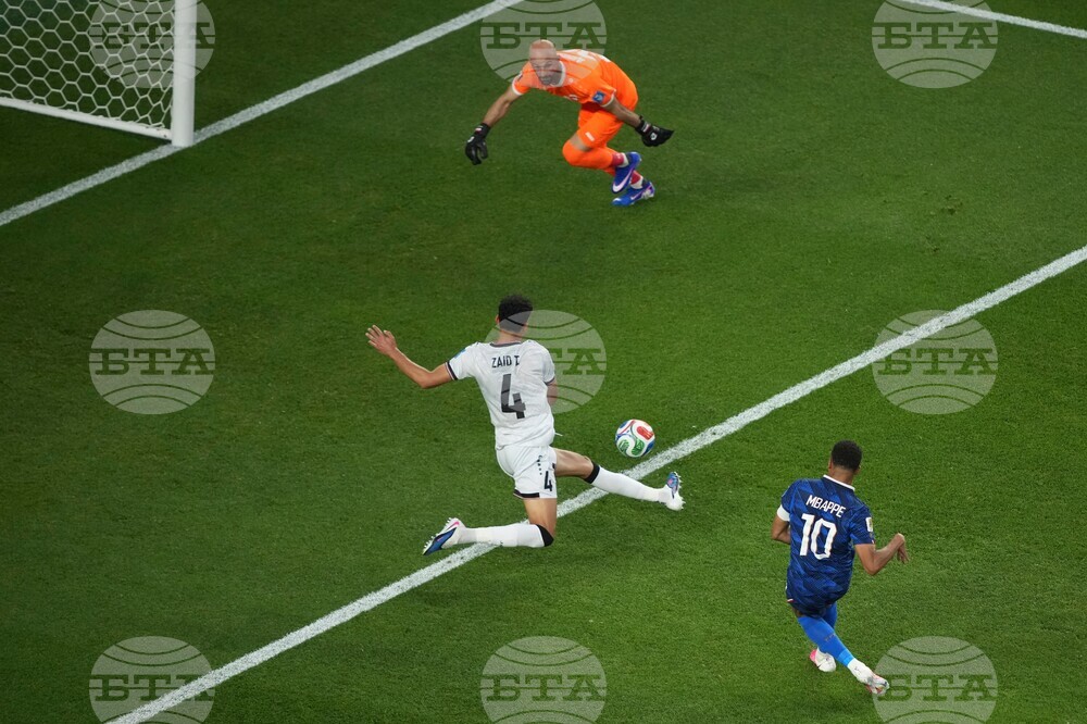 APTOPIX Iraq France WCup Soccer