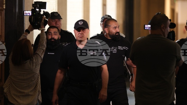 Софийският апелативен съд остави в ареста обвиняемите Красимир Алексиев и Росен Иванов, свързвани с групата „Калашниците"