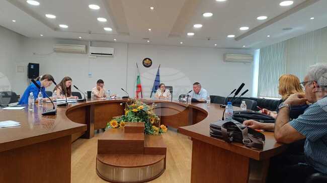 Областната епизоотична комисия обсъди мерките срещу шарката по дребните преживни животни в Първомайско