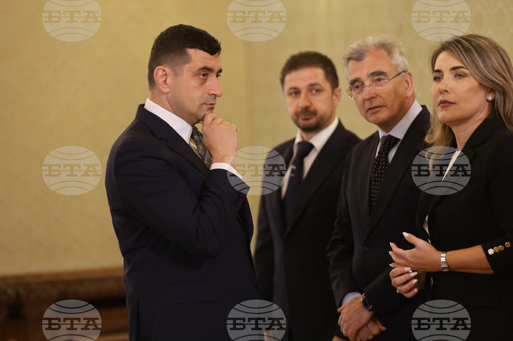 Румъния - Букурещ - прзиидент - разговори
