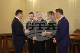 Румъния - Букурещ - прзиидент - разговори