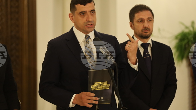 "Алианс за обединение на румънците" няма да подкрепи правителство, в което не участва, заяви лидерът на партията Джордже Симион