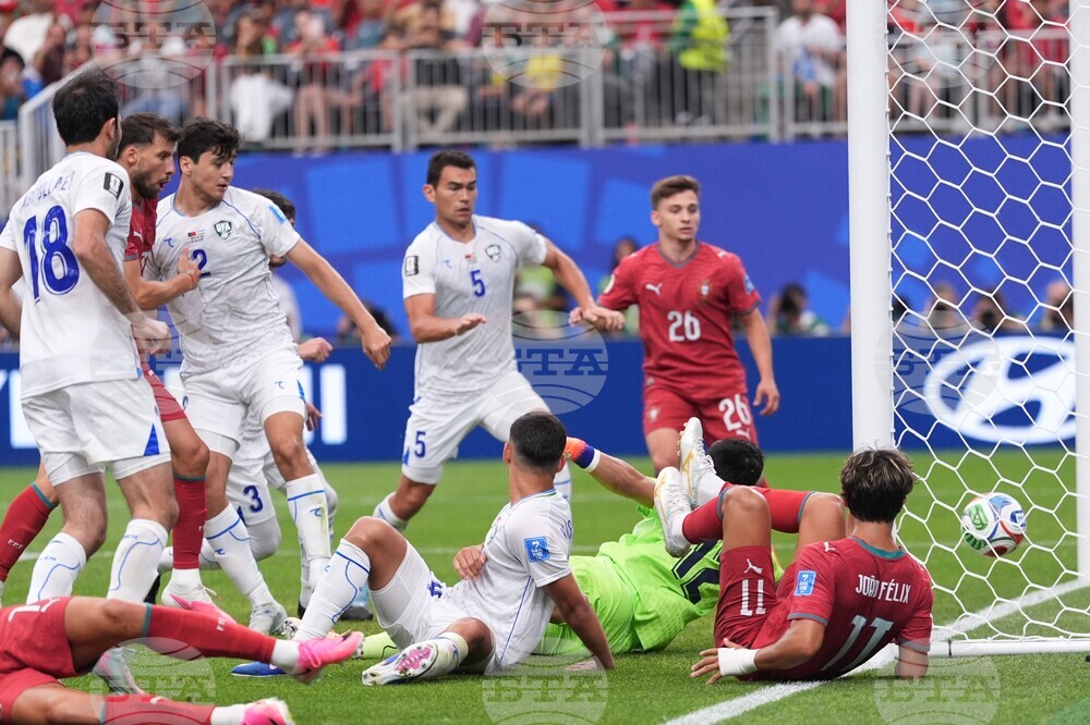 Uzbekistan Portugal WCup Soccer