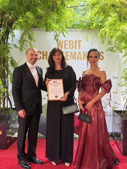 Генералният директор на БНТ Милена Милотинова получи признание като WEBIT CHANGEMAKER - носител на промяната
