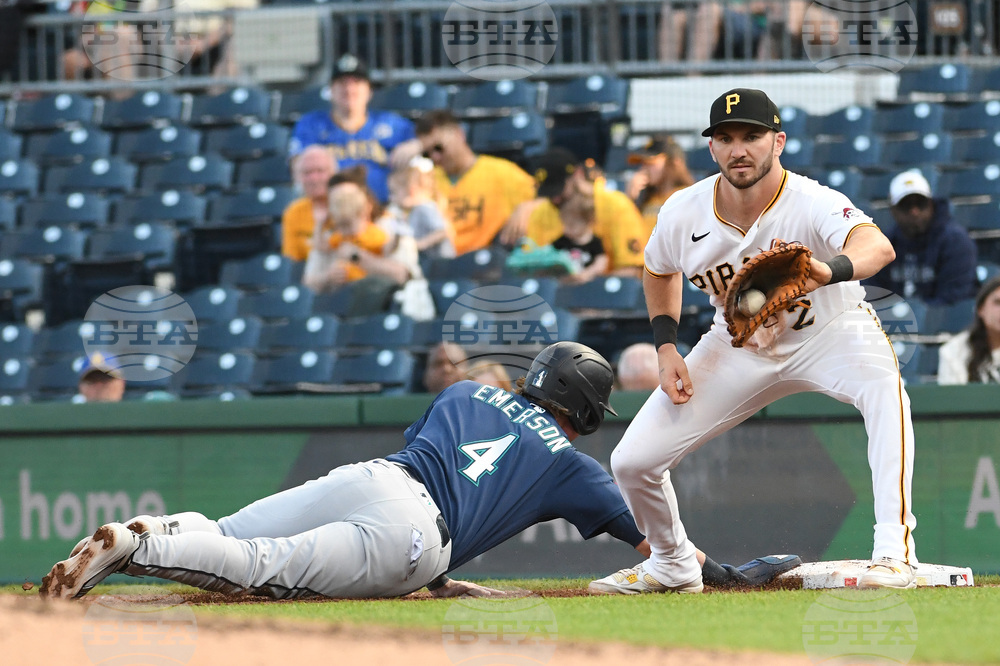 Mariners Pirates Baseball
