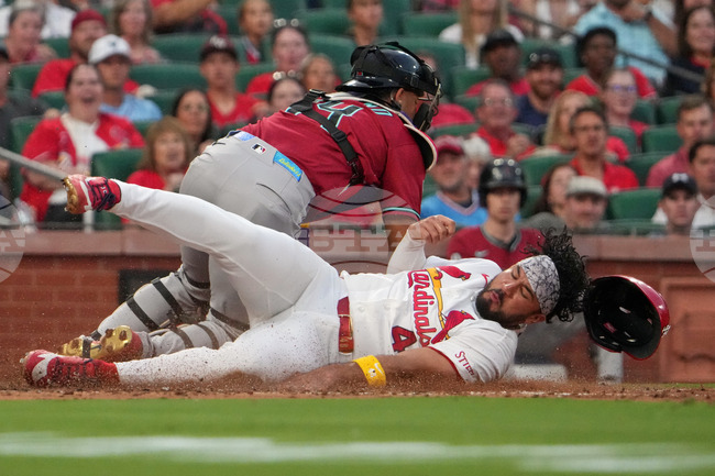 APTOPIX Diamondbacks Cardinals Baseball