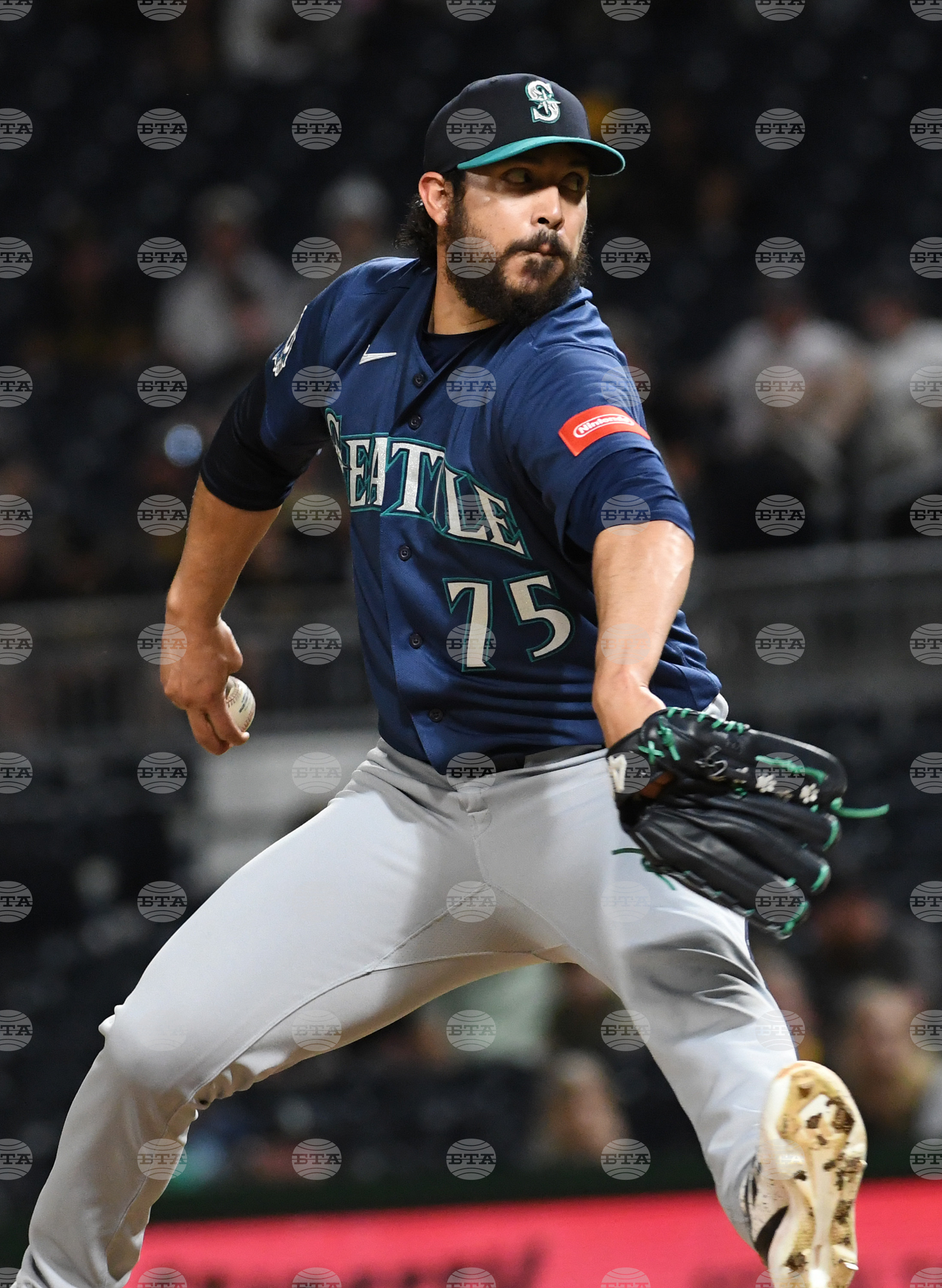 Mariners Pirates Baseball