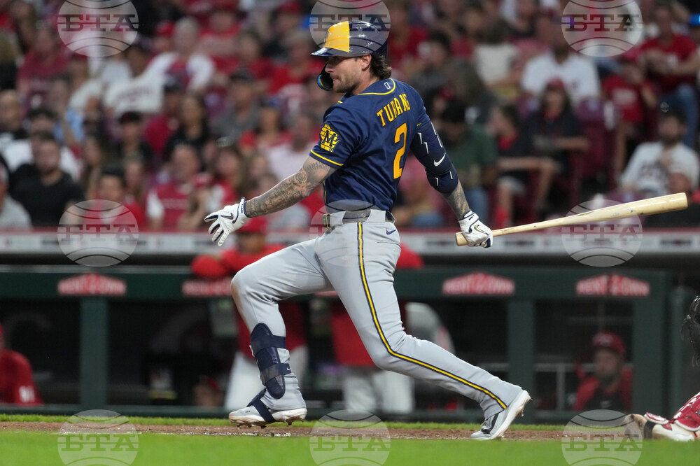 Brewers Reds Baseball