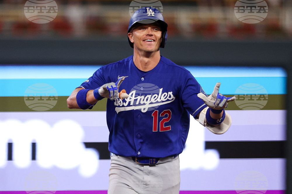 Dodgers Twins Baseball