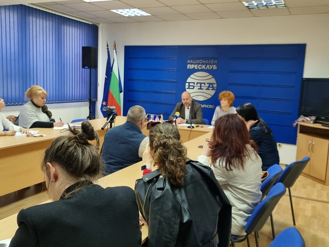 Българската аграрна камара иска информация от МЗм за размера на земеделските земи с променено предназначение за изграждане на фотоволтаици
