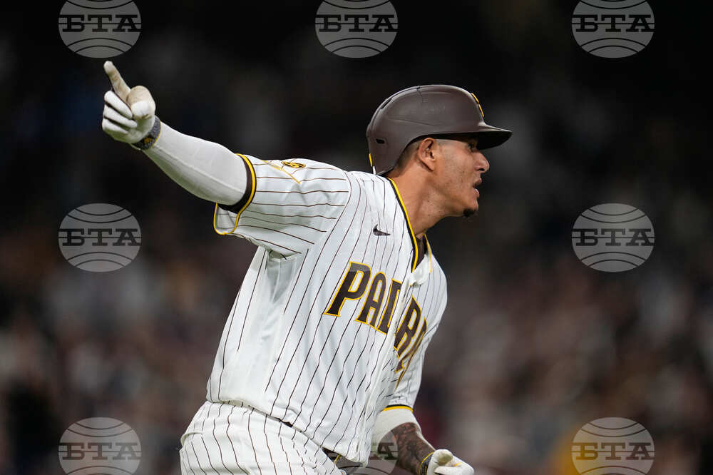 Braves Padres Baseball