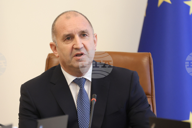 Твърдо сме решени да изведем България на енергийната карта на Европа, заяви премиерът Румен Радев