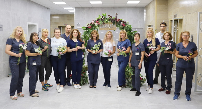 С уважение към традицията: фармацевтите на ВМА отбелязаха Еньовден