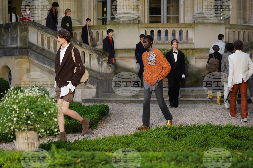 Paris Fashion Dior Homme Mens S/S 27