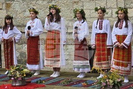 Кърджали - Еньовден - възстановка