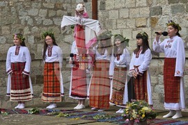 Кърджали - Еньовден - възстановка