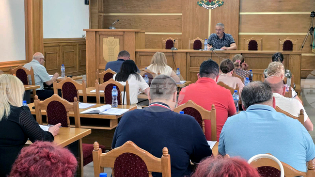 Съветниците в община Добричка се съгласиха да бъде организиран търг за отдаване под наем на язовир „Полковник Минково“