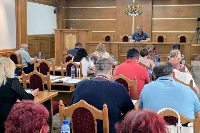 Съветниците в община Добричка се съгласиха да бъде организиран търг за отдаване под наем на язовир „Полковник Минково“