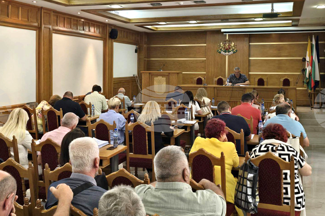 Общинският съвет на Добричка одобри финансова подкрепа за проекти и актуализира програмата за общинска собственост на редовното си заседание
