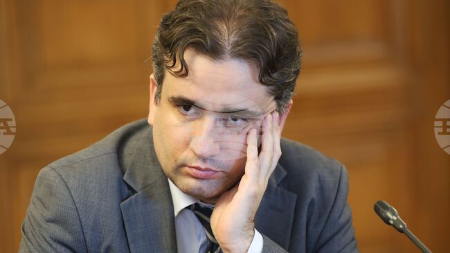 Yes, Bulgaria Co-chair Bozhanov Says Interior Ministry Data More Credible in Flight Dispute