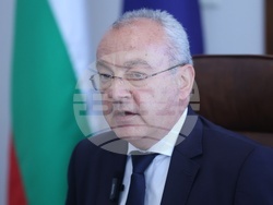 Гълъб Донев - бюджет 2026 - брифинг