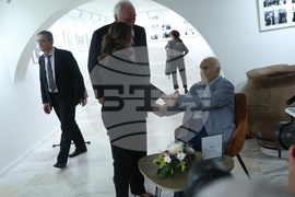 „Журналистиката - моята стихия. Любен Генов на 90“ - фотоизложба