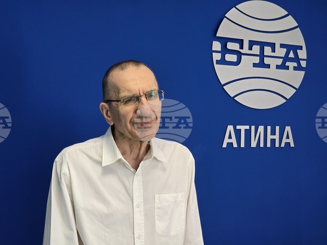 Гърция - Национален пресклуб на БТА Атина - проф. Ангел Ангелов - лекция
