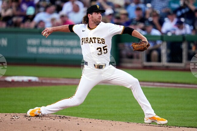 Mariners Pirates Baseball