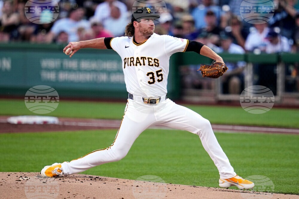 Mariners Pirates Baseball