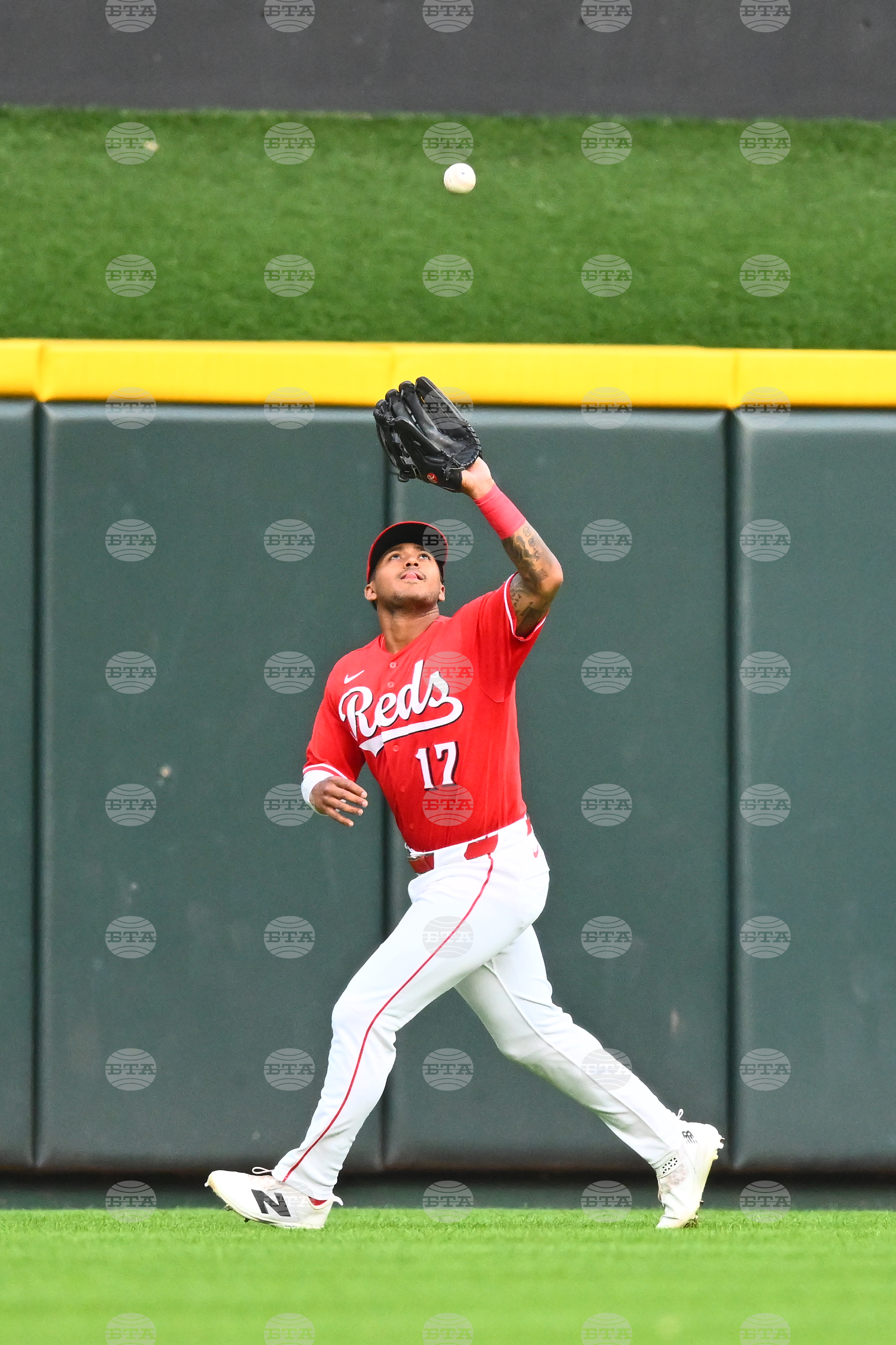 Brewers Reds Baseball