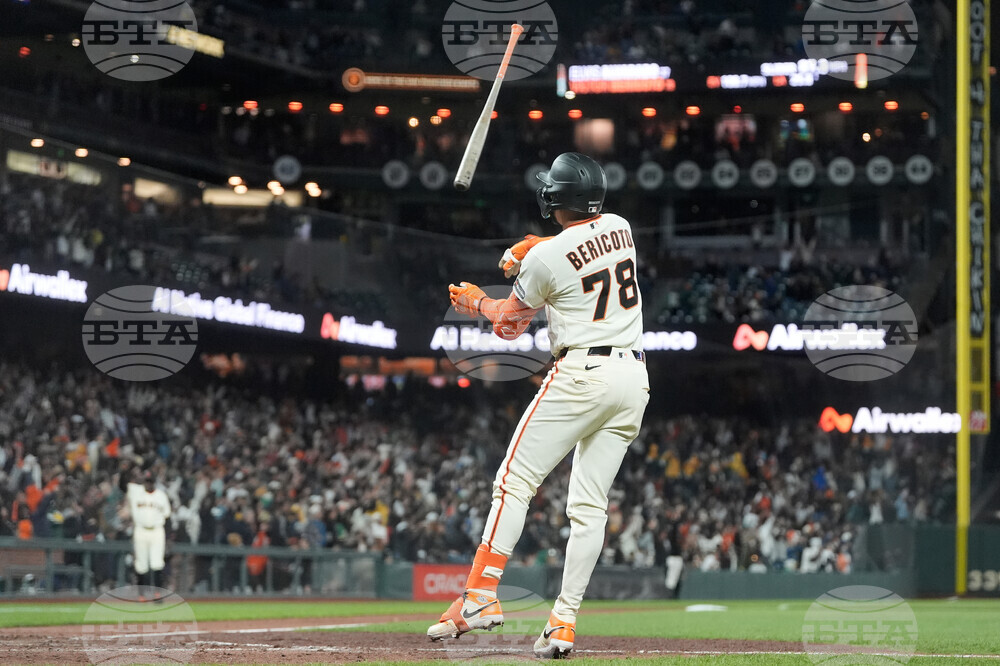Athletics Giants Baseball