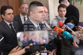 Народно събрание - „Демократична България“ - изявление